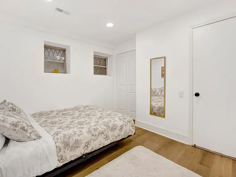 454 W Wrightwood Ave #1C — Photo 6