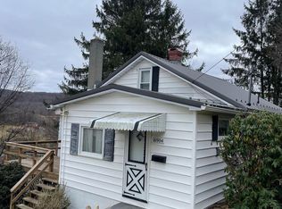 16904 Eckhart Cemetery Rd SW, Frostburg, MD 21532