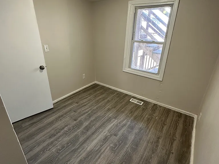 31 Elliott St #1 — Photo 20