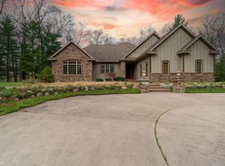 3975 Hampshire Hill Ln, Twin Lake, MI 49457