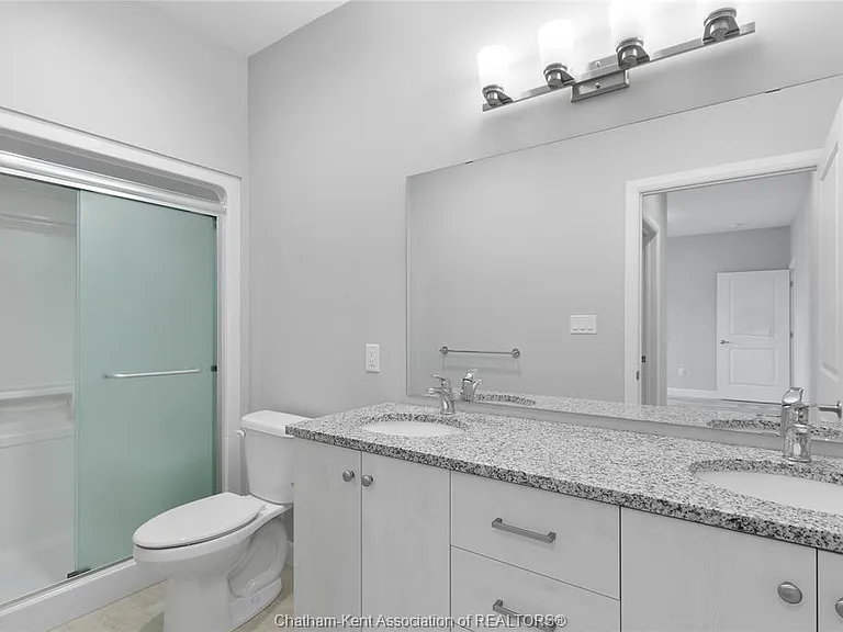 131 Grassland Grv — Photo 12