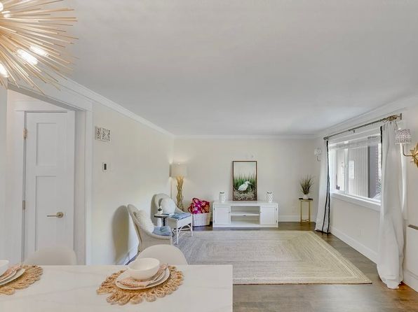 1410 48th Pl APT A-15