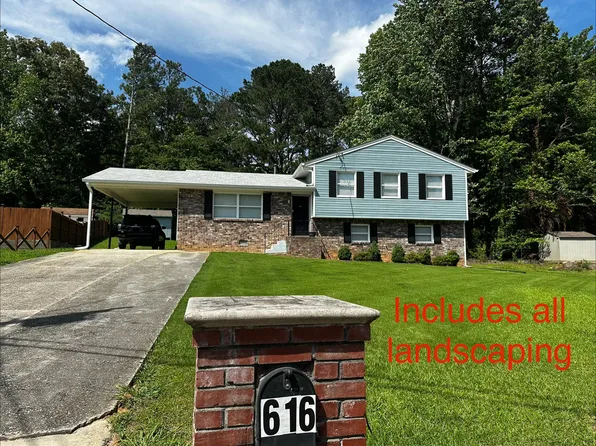 616 Village Lane Dr SW, Marietta, GA 30060