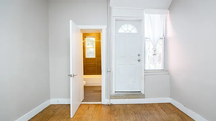 Rented by Nooklyn NYC LLC | media 10