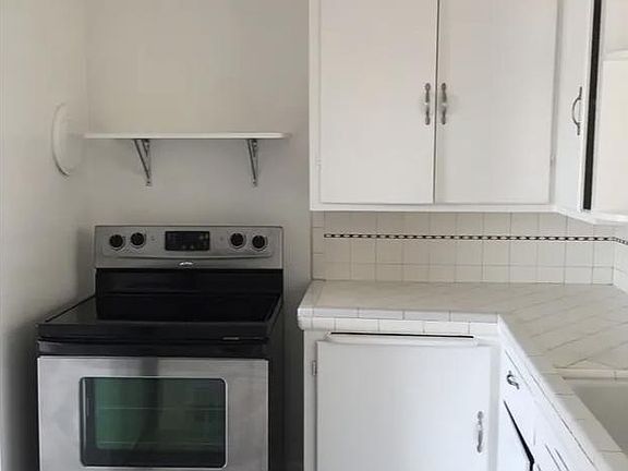 4th image of 50 Anzavista Ave