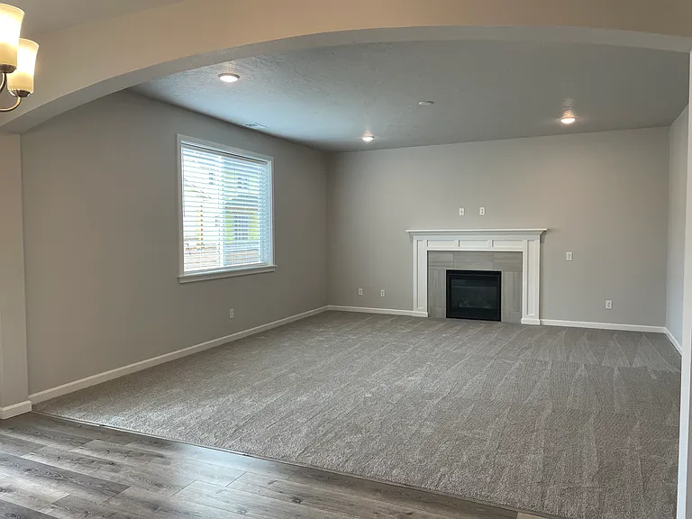 7170 SE Sarah Dr — Photo 17