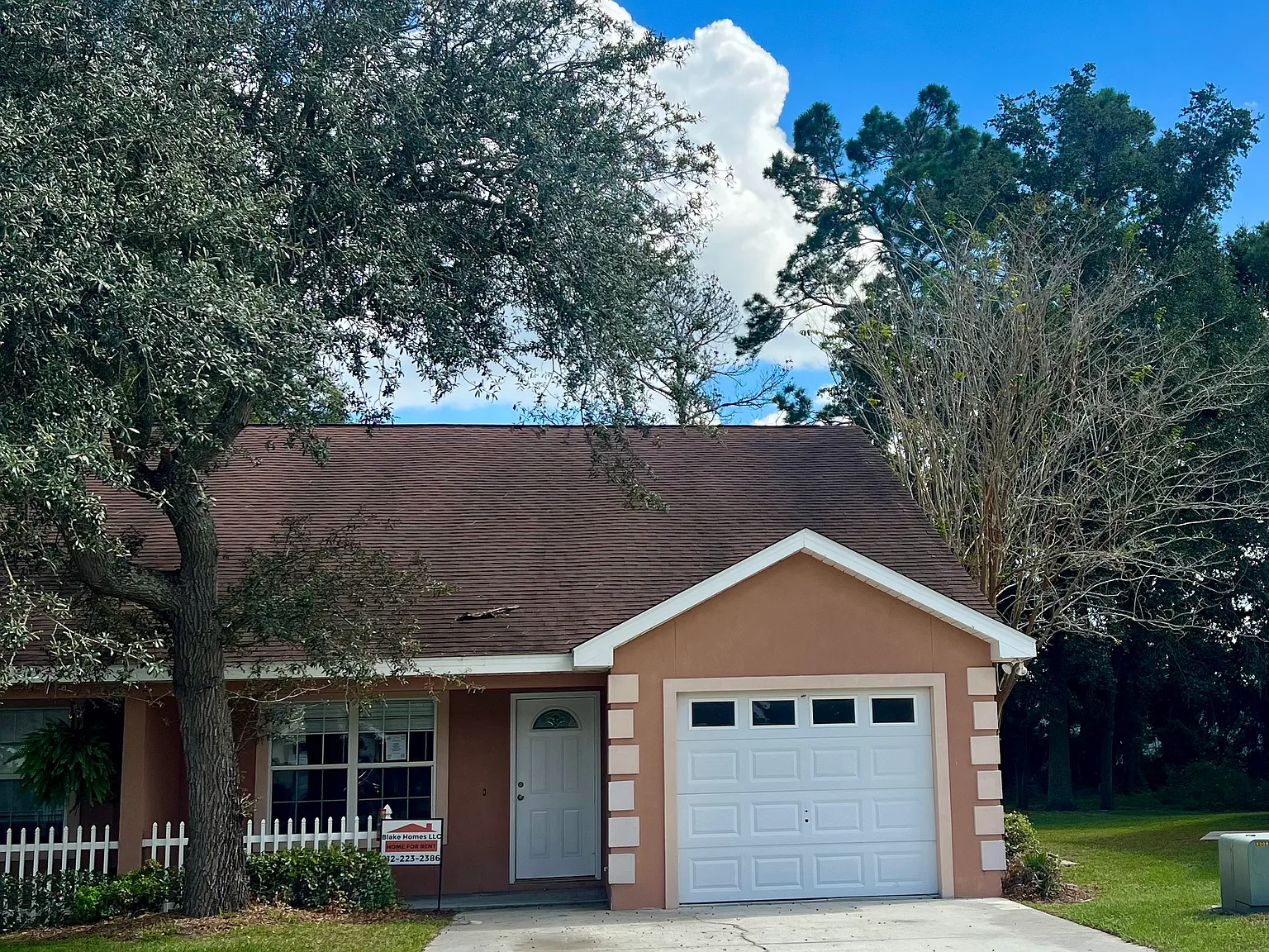 317 Windridge Drive — Photo 1