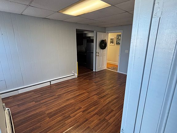 4th image of 371 Broadway St #2B