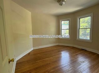 21 Bucknam St #1, Roxbury Crossing, MA 02120