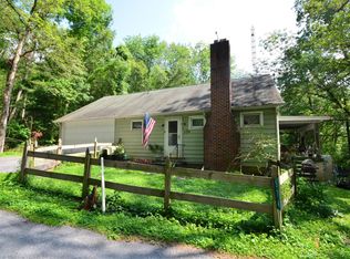 574 Effort Neola Rd, Saylorsburg, PA 18353