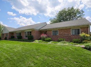 223 Suncrest Rd, Lancaster, PA 17601