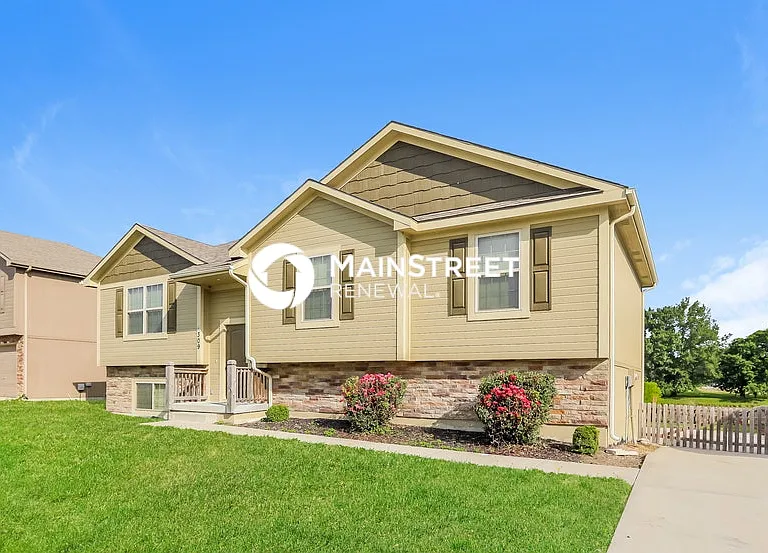 410 Golfview Dr — Photo 16