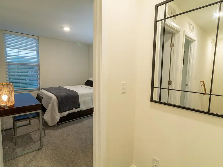 The King Apartments — Photo 54