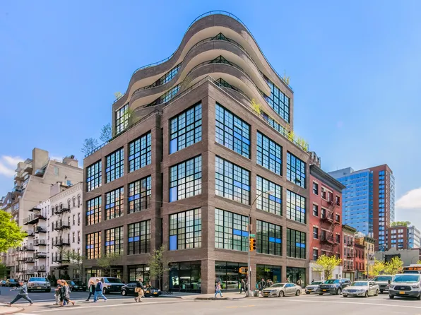 456 West 19th Street PHH image 13 of 14