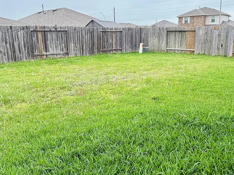 4406 Andorno Dr — Photo 11