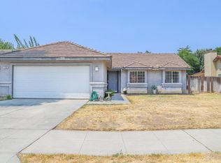 1296 Seneca Dr, Madera, CA 93637