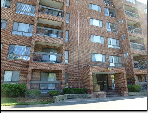 1st image of 701 Forum Sq Unit 401