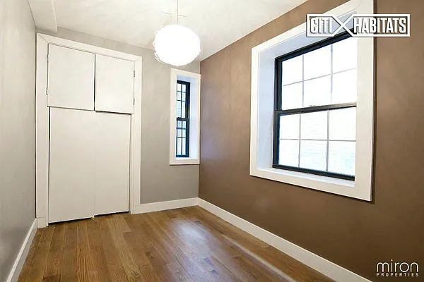 Rented by Citi Habitats | media 35