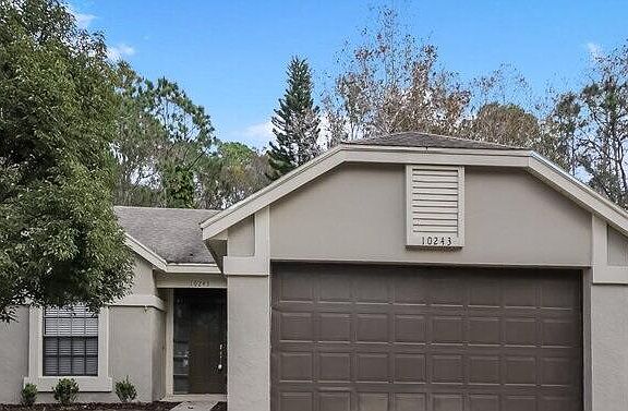 3rd image of 10244 Comfort Cir
