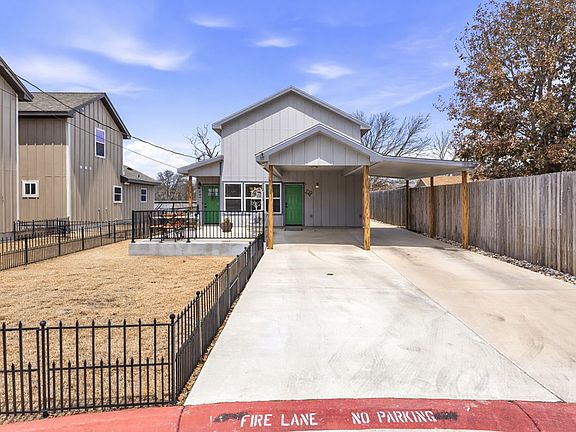 3rd image of 501 N Burleson Blvd