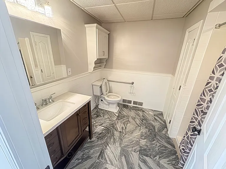 26 Hanover St #1 — Photo 7