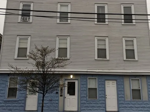 604 Washington Ave APT 1, Chelsea, MA 02150