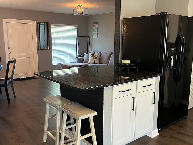 4901 Palm Dr — Photo 18