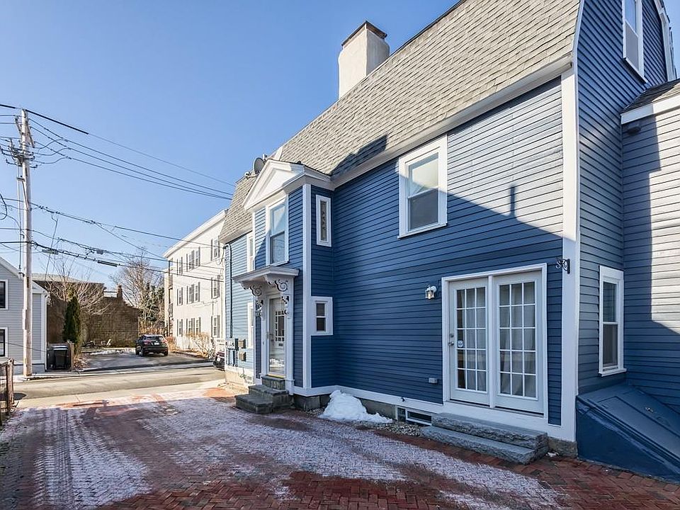 1st image of 11 Daniels St #1