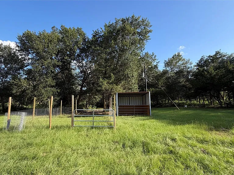 26011 Bernard Rd — Photo 20