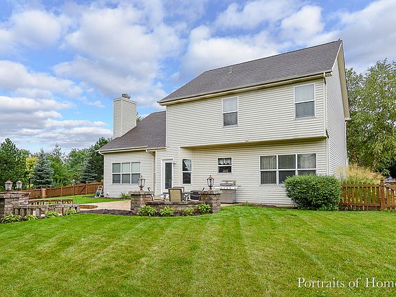 4th image of 24458 Brooklands Ln