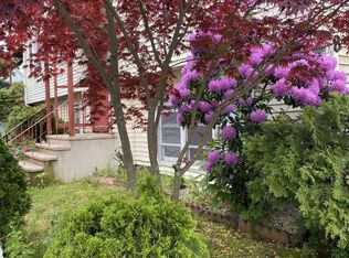 8 Leete St #2, West Haven, CT 06516