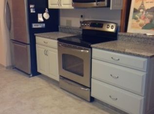 327 10th St SE APT 2, Washington, DC 20003