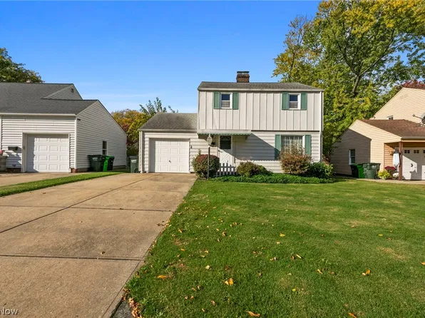 2150 Buena Vista Dr, Wickliffe, OH 44092