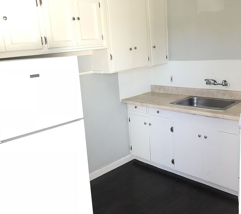 124 Hiawatha Ave APT 4 Santa Cruz CA 95062 Zillow