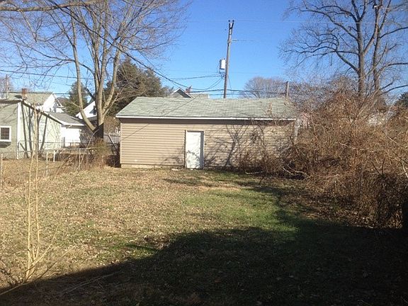2nd image of 217 Hirn St #561/0001