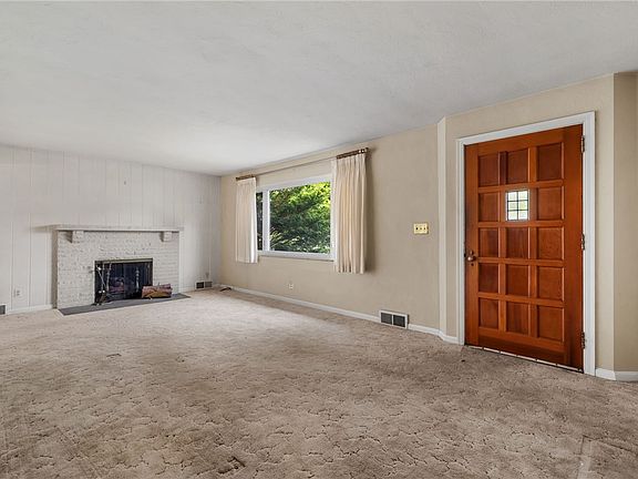 4th image of 409 Sylvania Dr