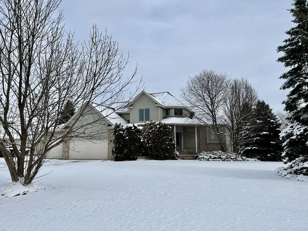 6480 Stonebrook Ln photo 1