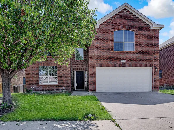 10816 Emerald Park Ln, Haslet, TX 76052