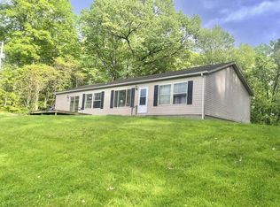 737 Pump Station Rd SE, Sugar Grove, OH 43155