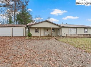 95 Ice Ln, Ennice, NC 28623