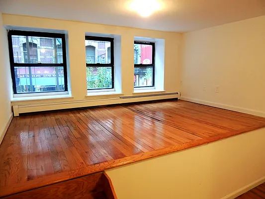 Rented by J Misrahi Realty Corp | media 2