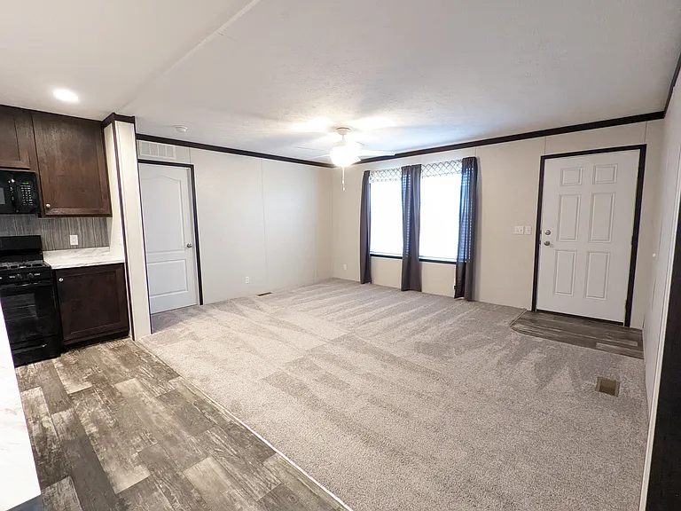 177 Daisy Dr — Photo 15
