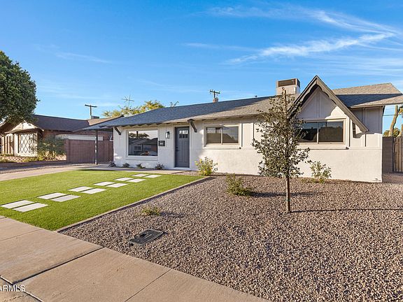 2nd image of 8614 E WINDSOR Avenue