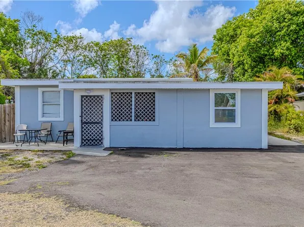 3132 Francis AVE, NAPLES, FL 34112