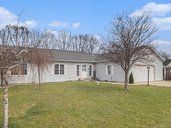 3rd image of 29887 Newcastle Dr