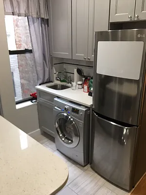 Rented by Mdays Realty | media 38