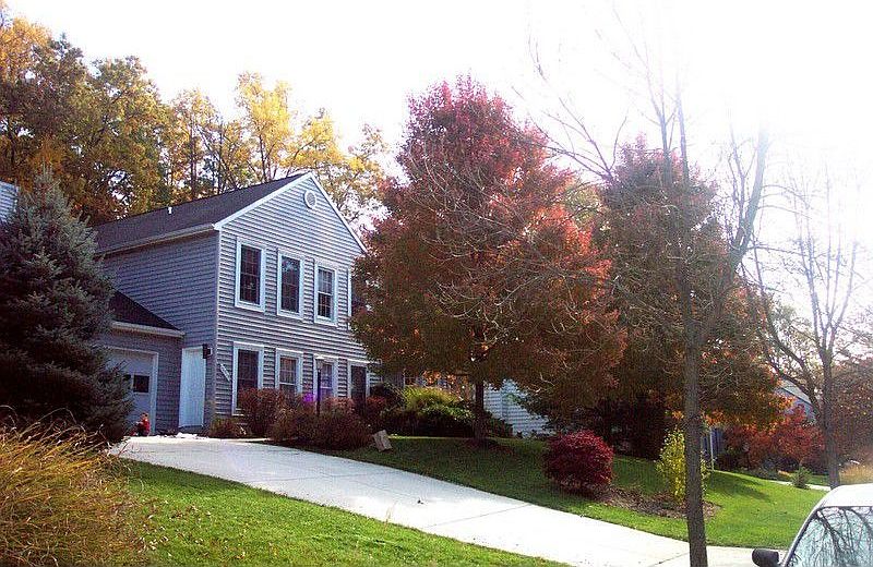 10913 Shadow Lane