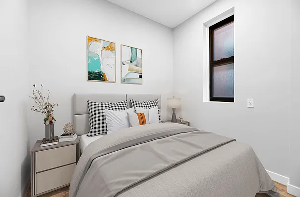 Rented by REAL New York | media 17