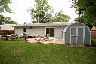 2nd image of 604 Goldenview Dr