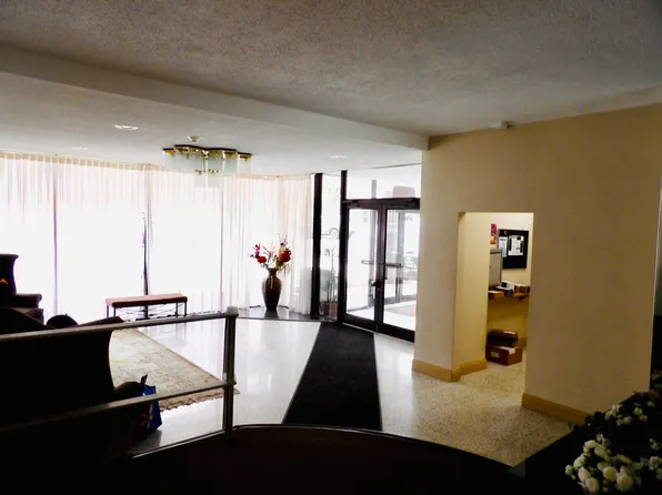 2352 Linwood Ave APT 5H, Fort Lee, NJ 07024